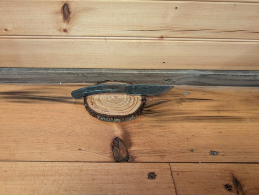 Horseshoe knife