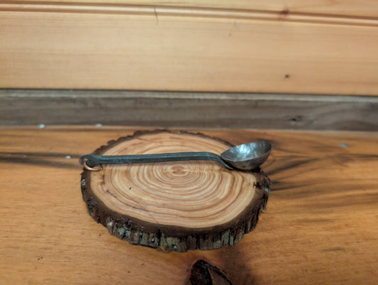 Small silver/copper scoop